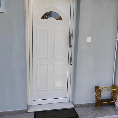 Tassos Gesthouse Appartement Tríkala